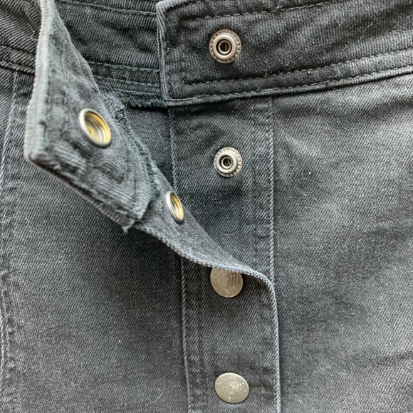 Madewell Black Denim Button Front Skirt Size 2 - Picture 4 of 4